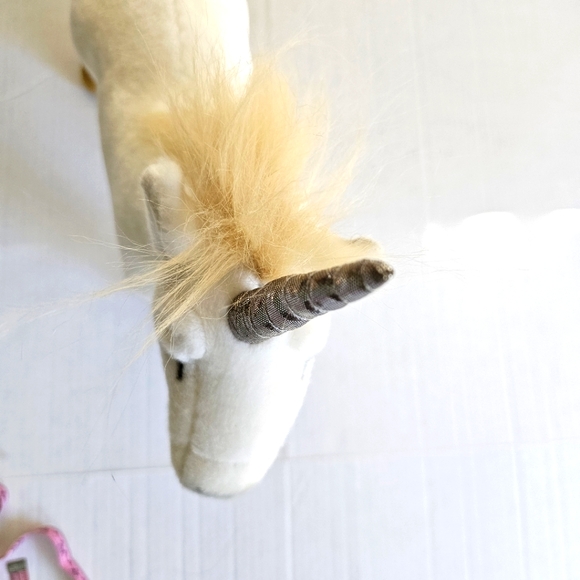 Harry Potter Wizarding World plush unicorn posable legs toy white - Picture 7 of 16